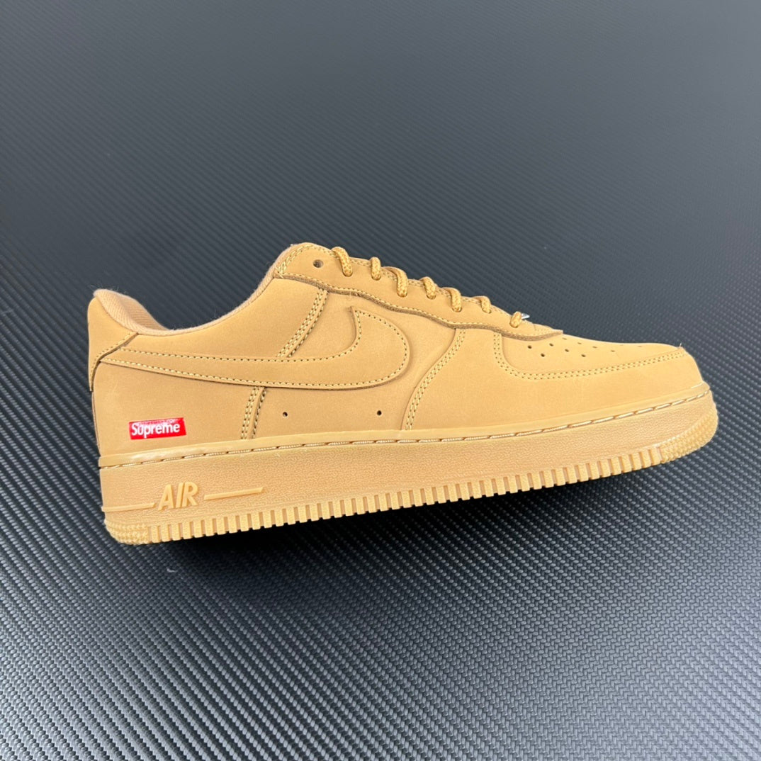 Nike Air Force 1 Low x Supreme Wheat
