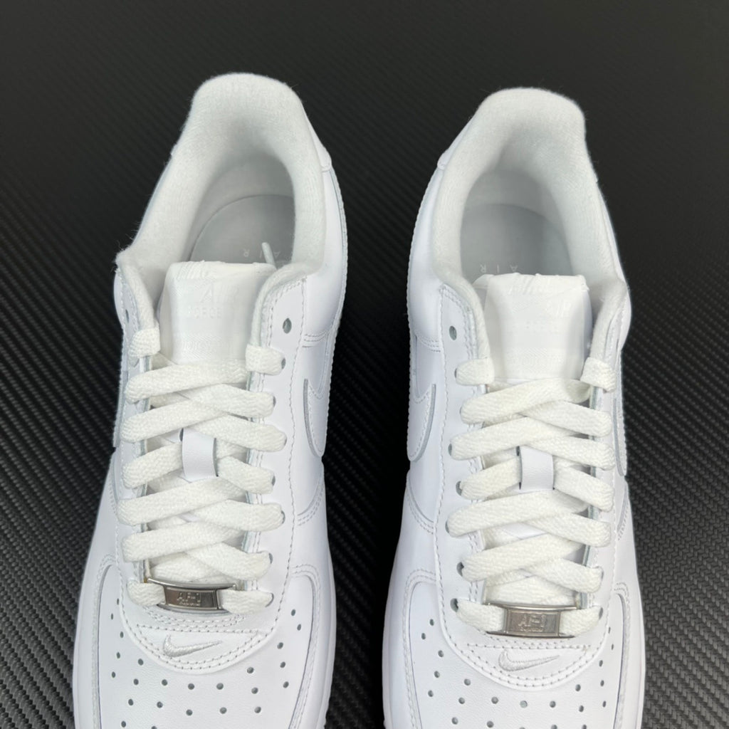 Nike Air Force 1 Low Supreme Triple White