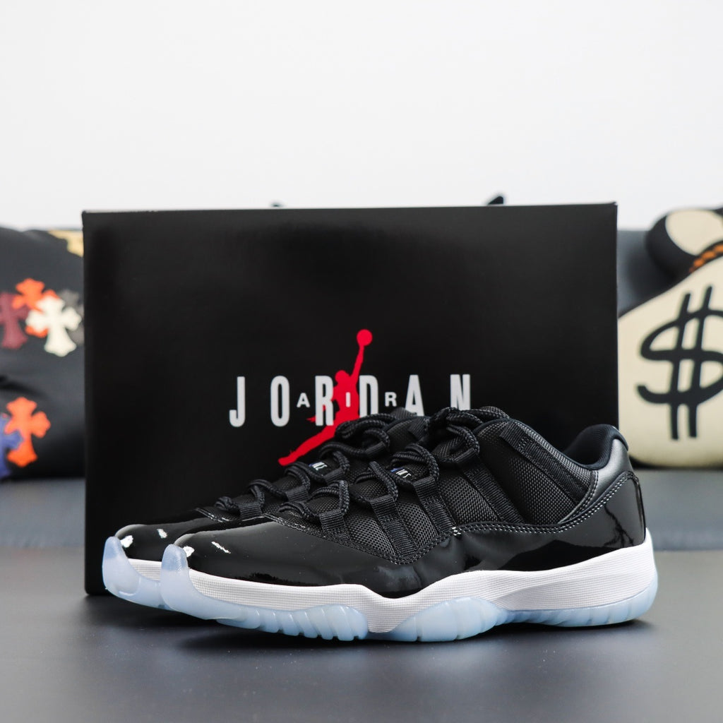 Air Jordan 11 Retro Low "Space Jam"