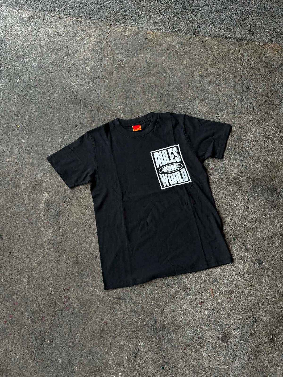 Corteiz Rules the World T-shirt (ON-HAND)