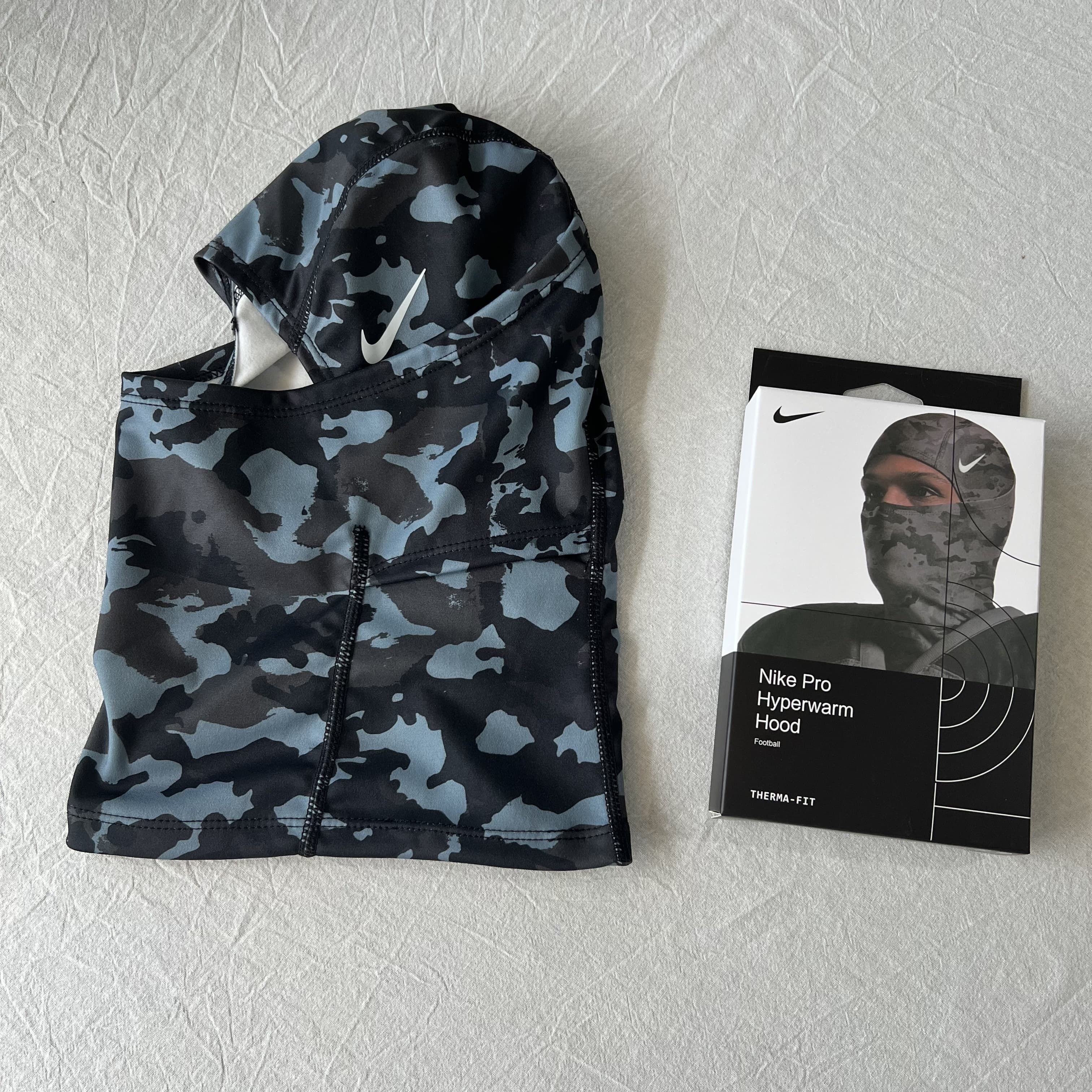 Nike Pro THERMA-FIT Hyperwarm Balaclava