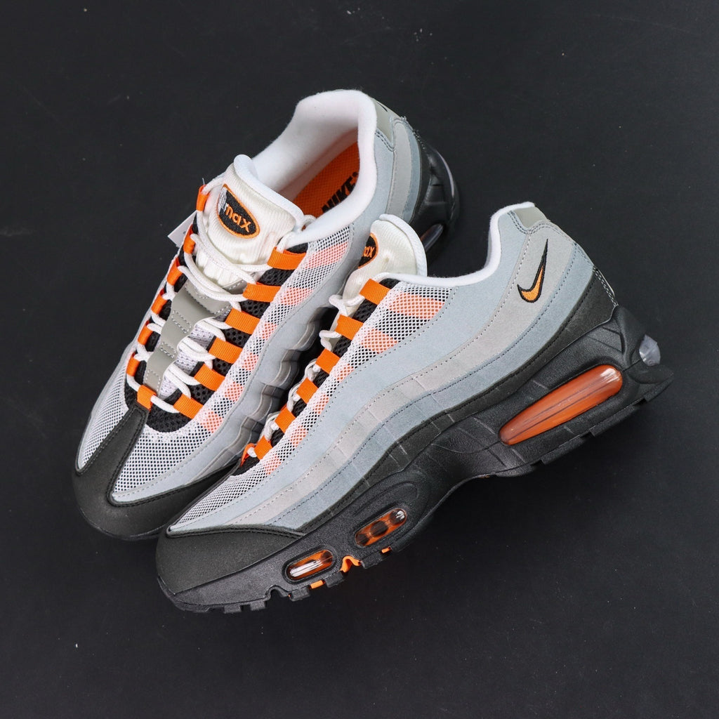 Nike Air Max 95 OG "Bright Mandarin" Big Bubble