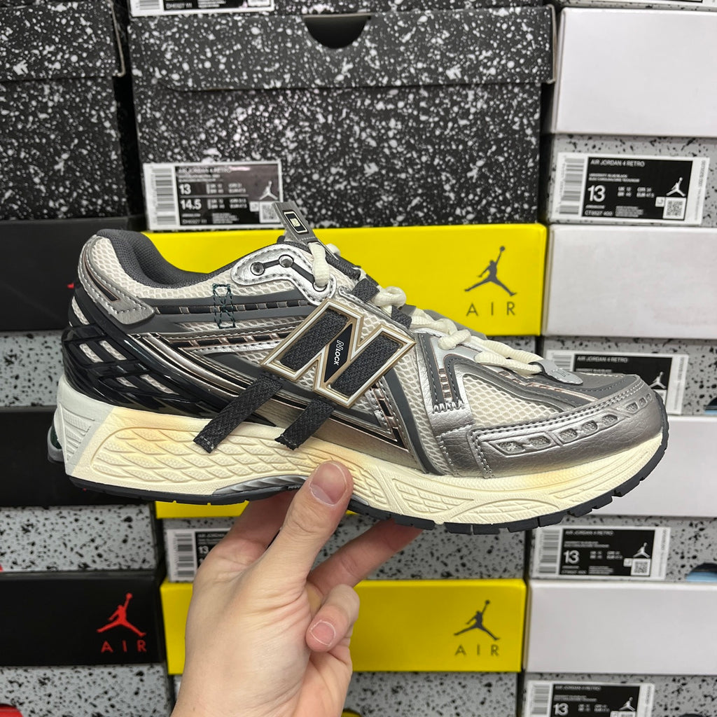 New Balance 1906A "Tech Explosion"