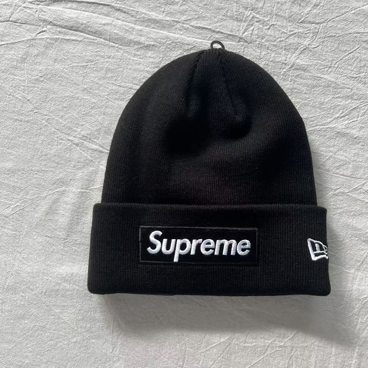 Supreme x New Era Beanies