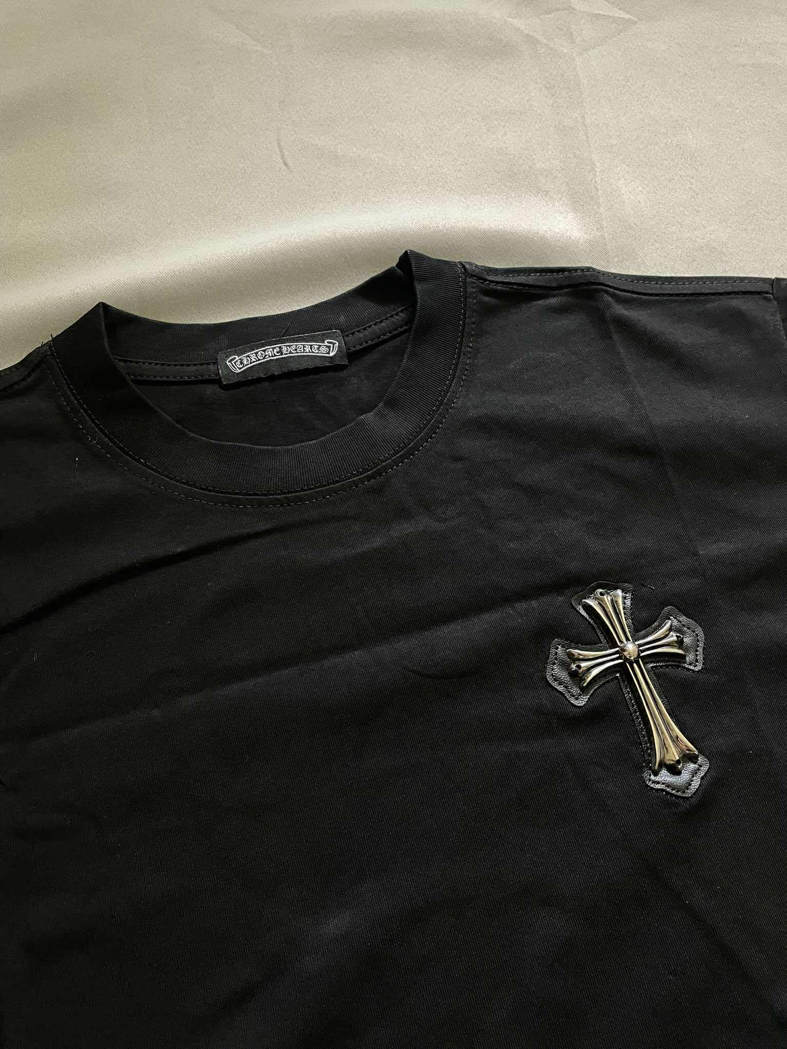 Chrome Hearts Metal Cross Tee