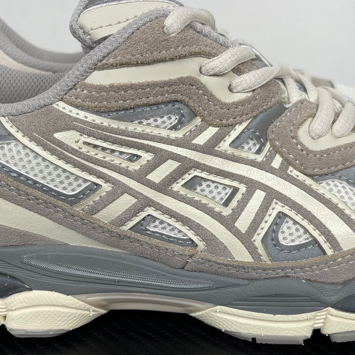 ASICS GEL-NYC Oyster Grey
