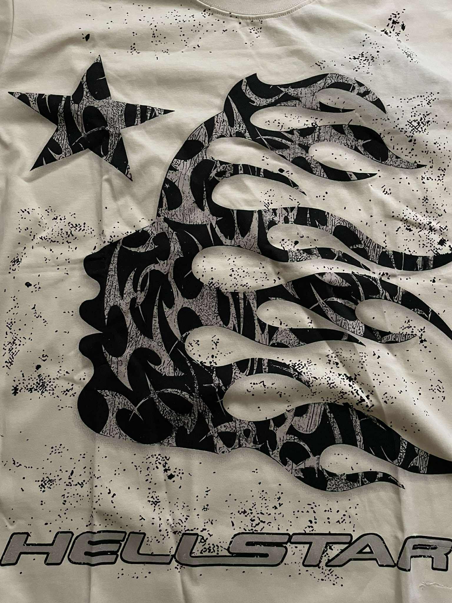 Hellstar P2P Tee