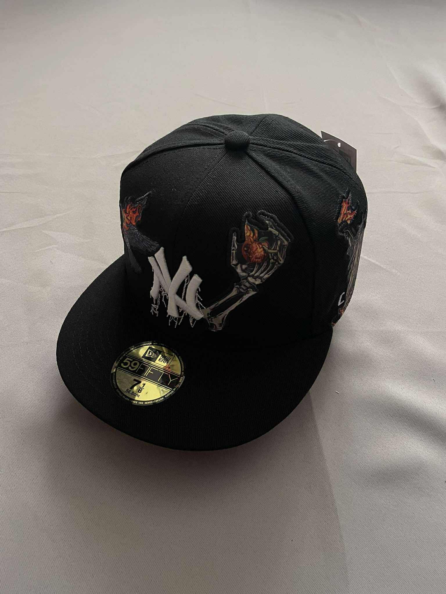 New Era x NZMU NY Yankees Custom Made 59FIFTY Fitted Cap