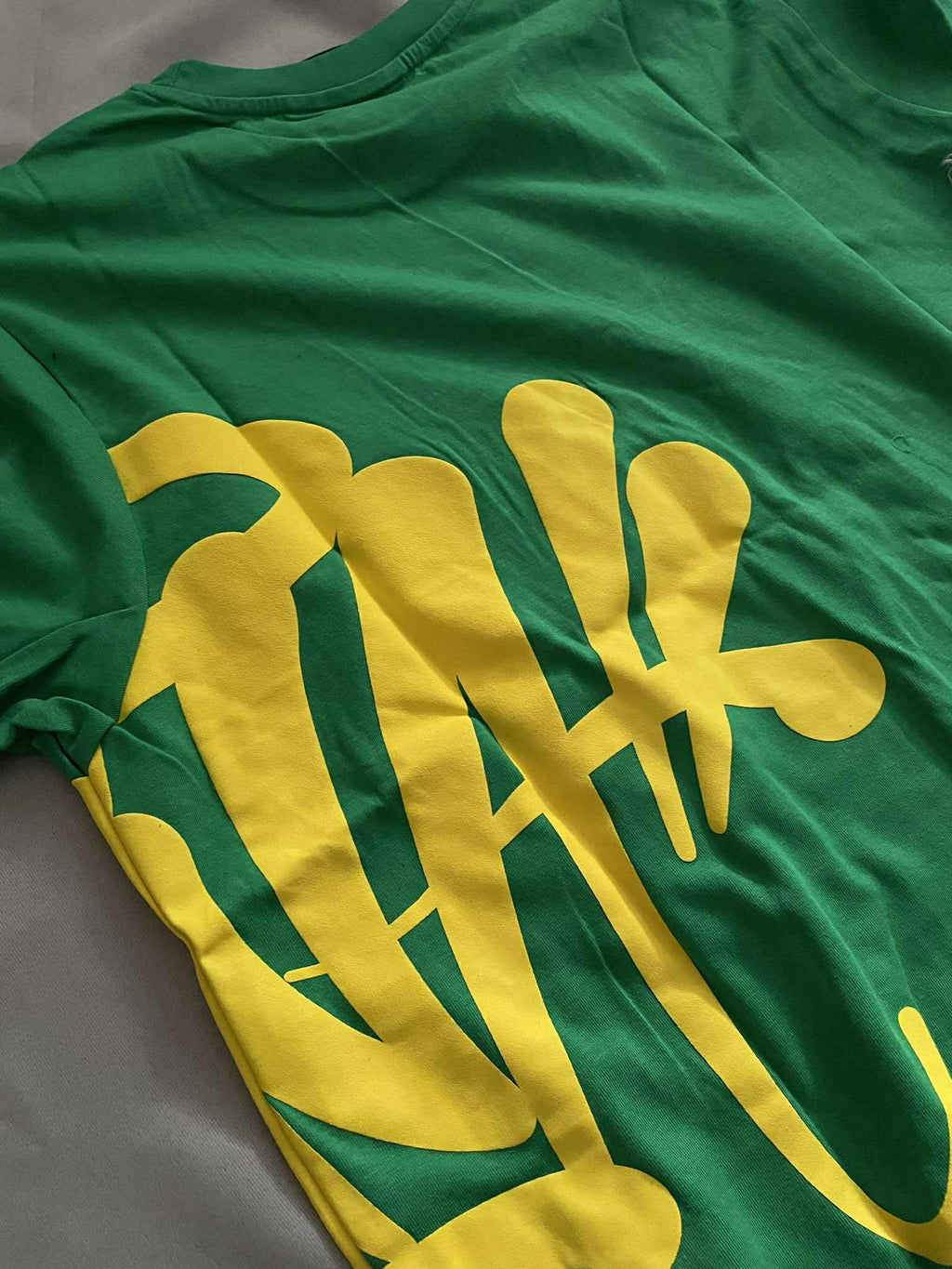 Syna World Team Syna Tee