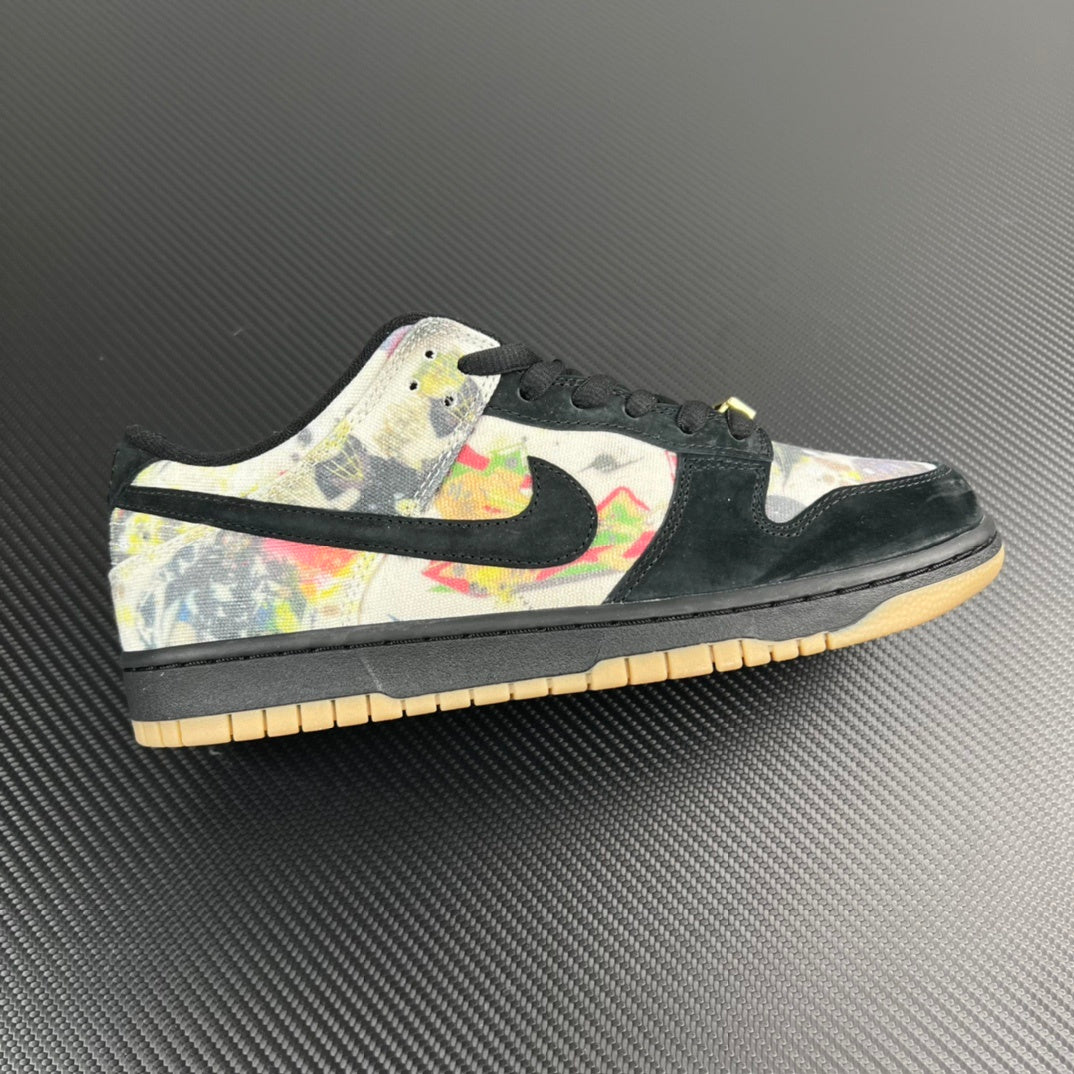 Nike x Supreme SB Dunk Low "Rammellzee