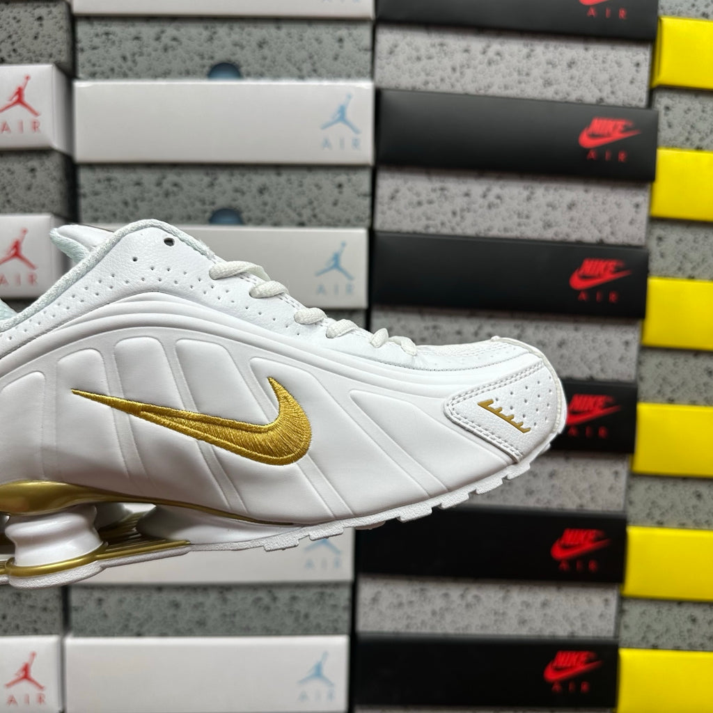 Nike Shox R4 White / Gold