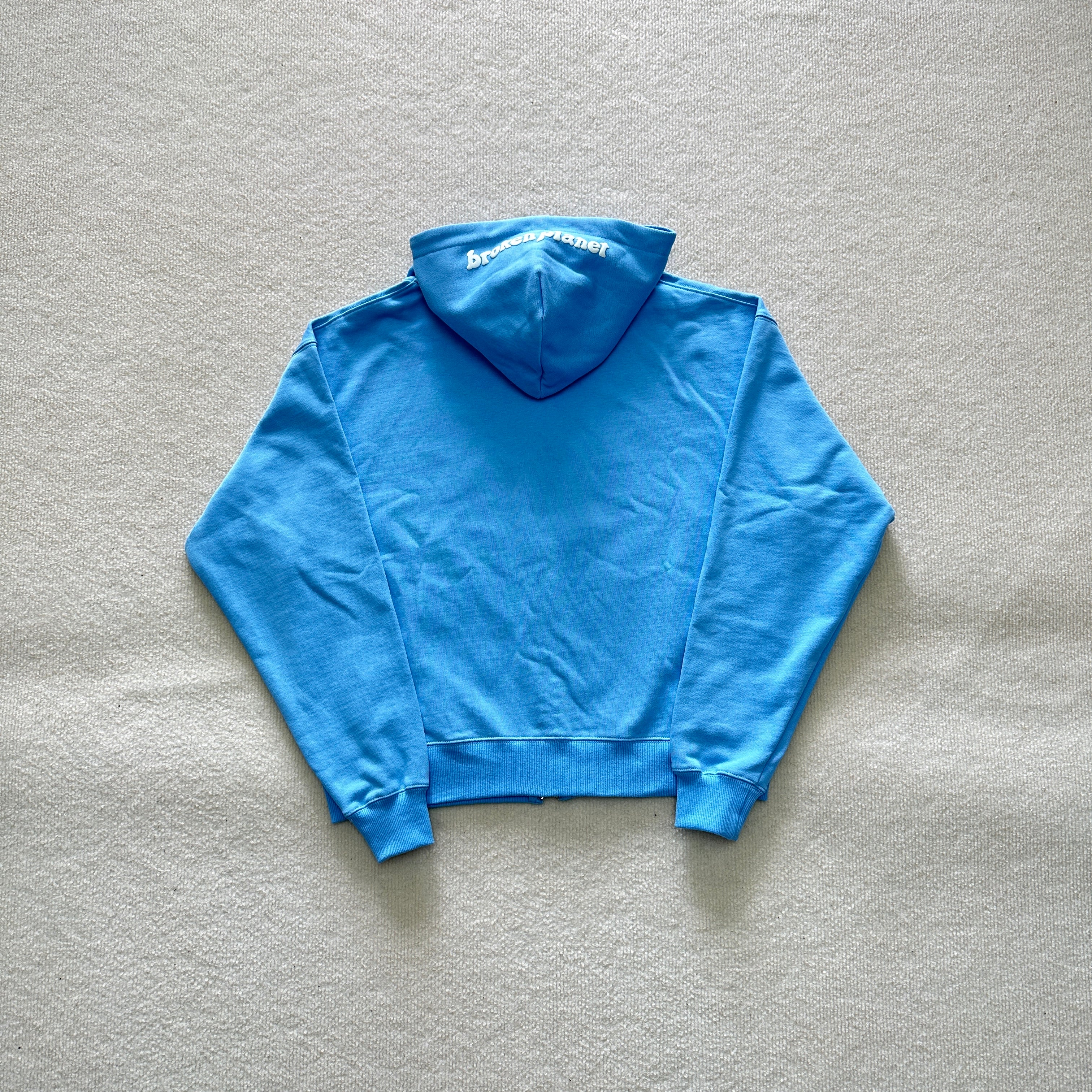 Broken Planet 'Baby blue' Set