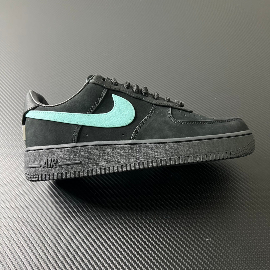Nike x Tiffany & Co. Air Force 1 Low