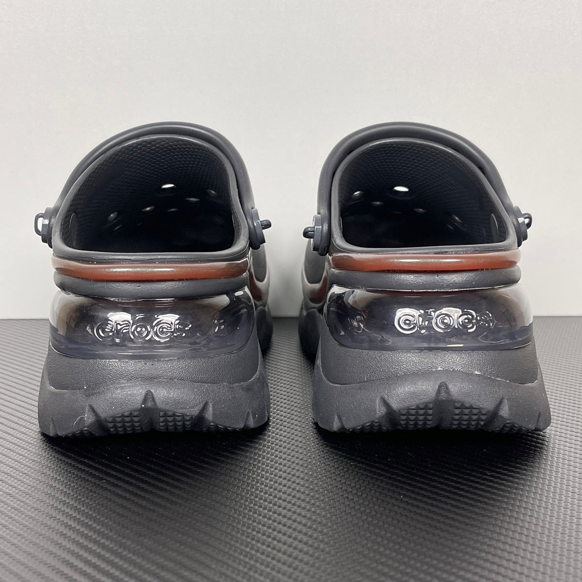 (Women's) Black Crocs Super Bae Clog