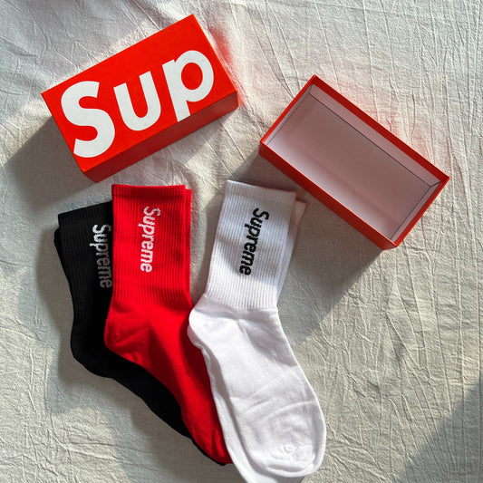 Supreme Socks
