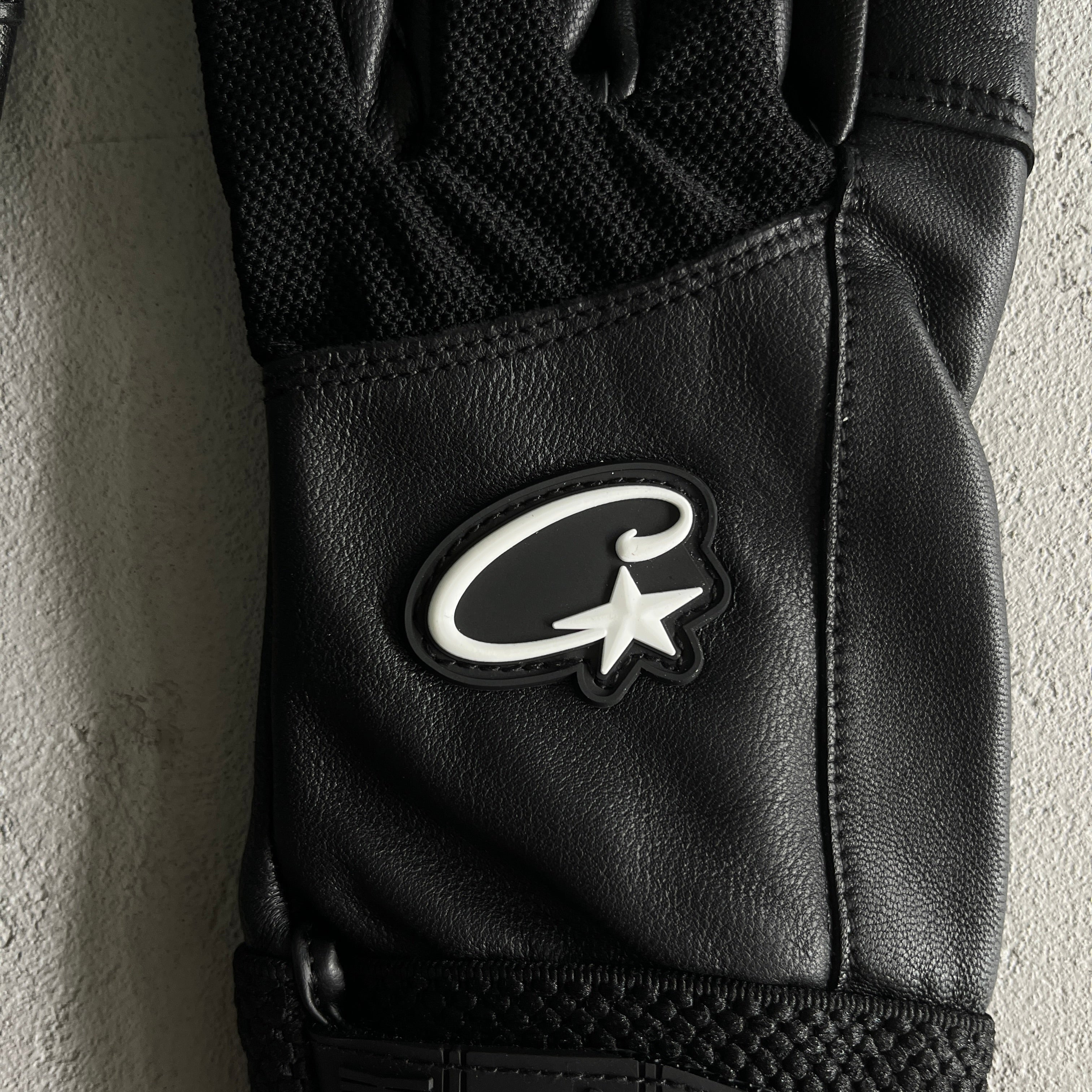 Corteiz Leather Gloves