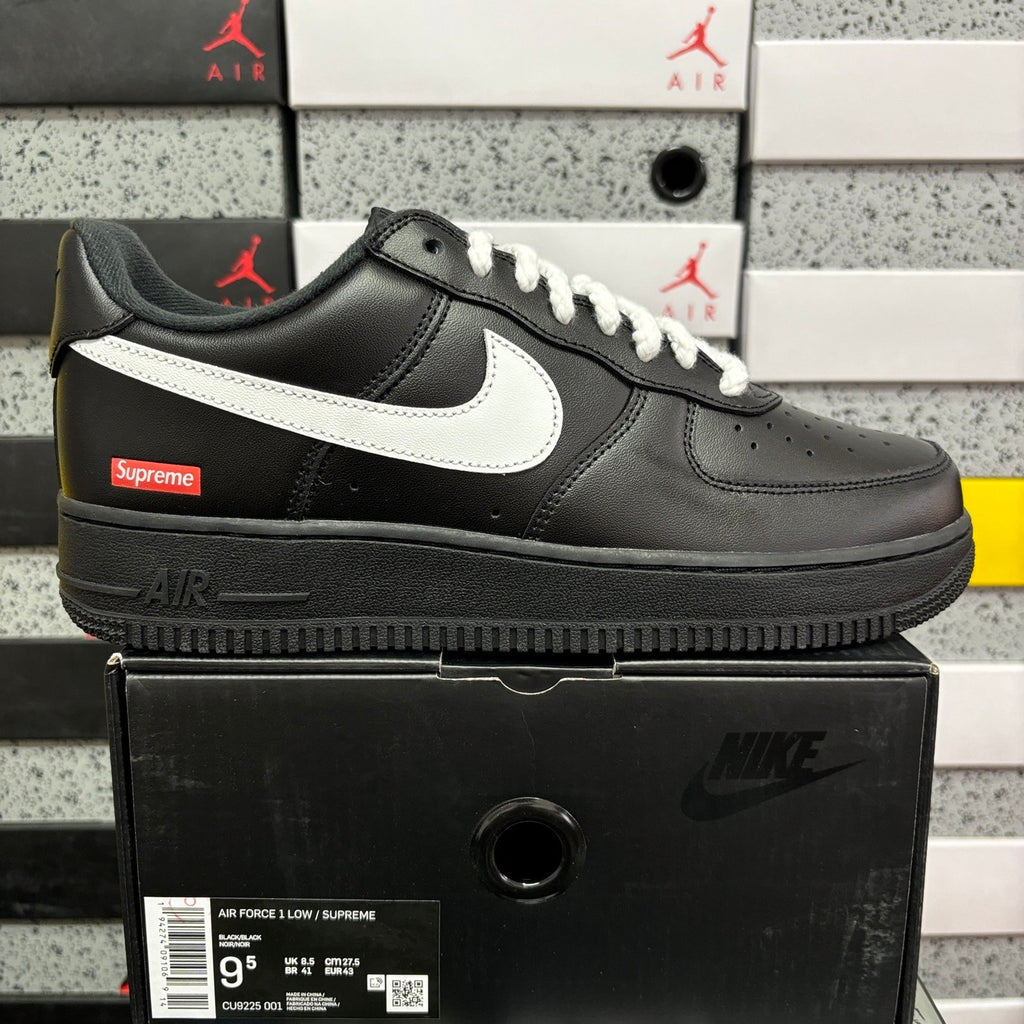 Nike Air Force 1 Low x Supreme (Black/White)