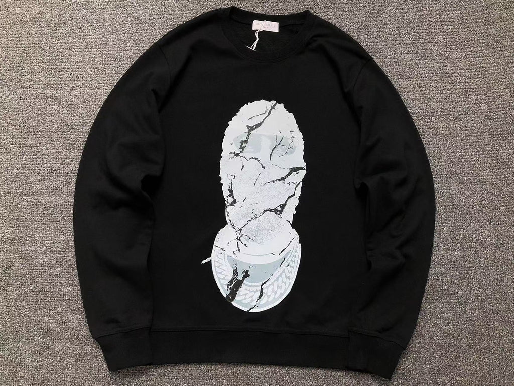 IH NOM UH NIT Sweaters