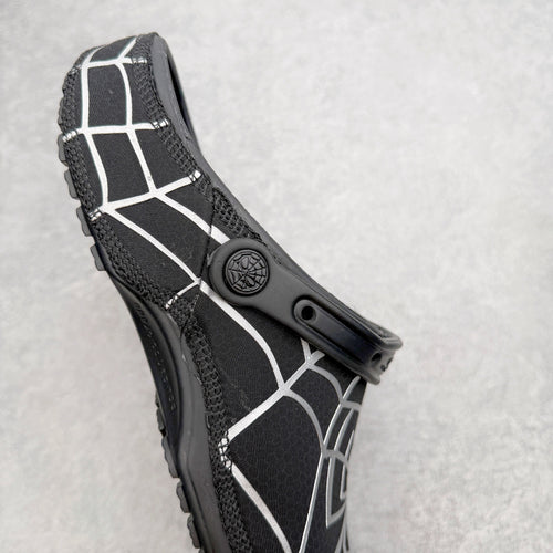 (CUSTOM MADE) Spiderman Neo Classic Clog "Black Suit"