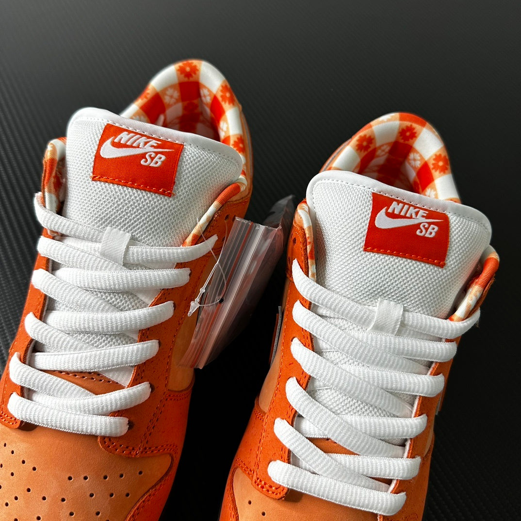 Nike SB Dunk Low "Orange Lobster"