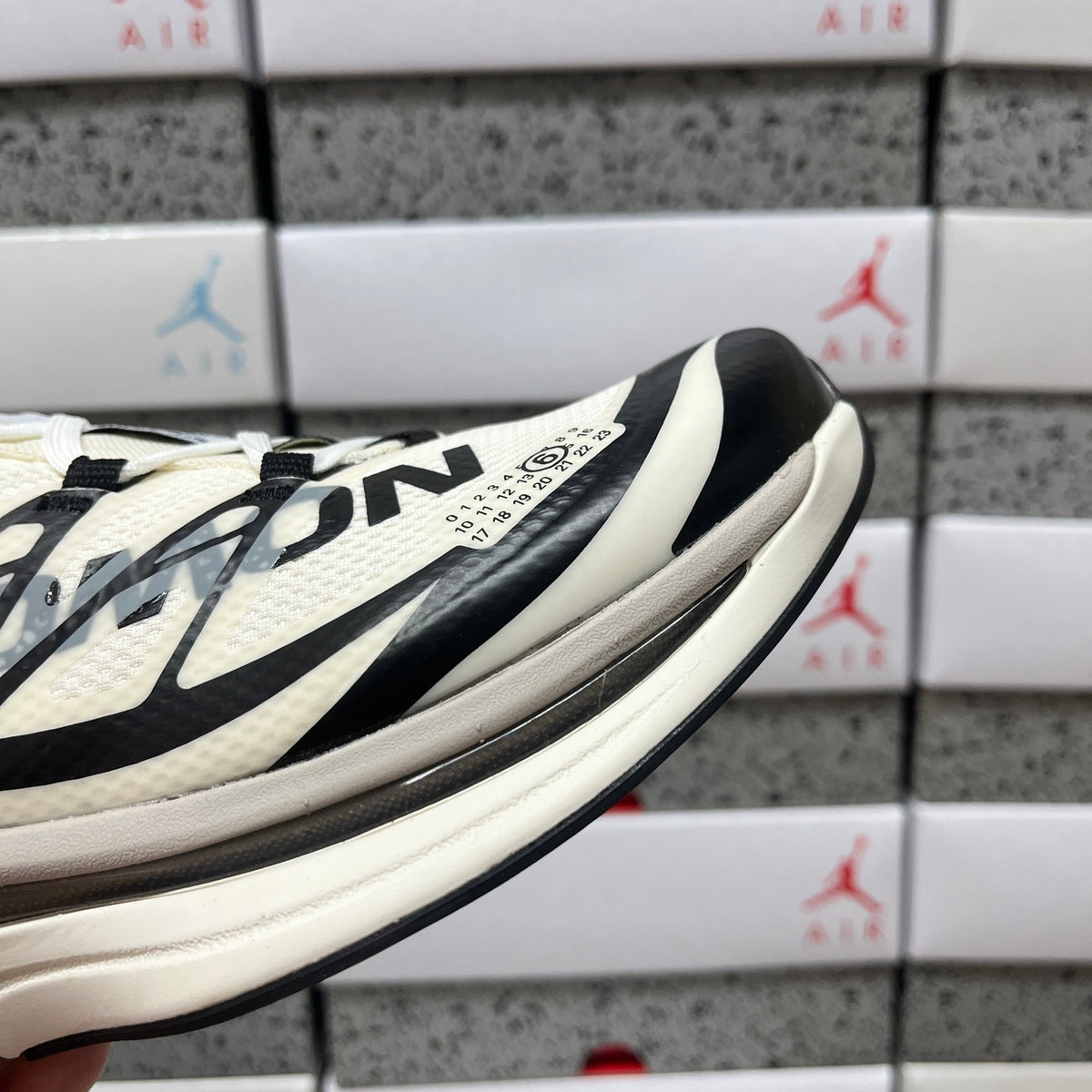 MM6 Maison Margiela x Salomon XT-6 Vanilla Ice Black Green Haze