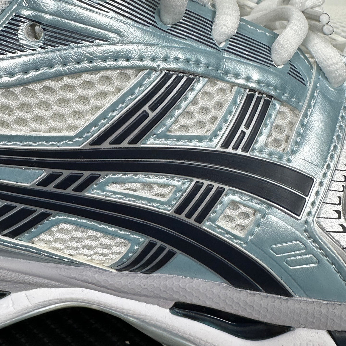 ASICS Gel-Kayano 14 White/Fjord Grey