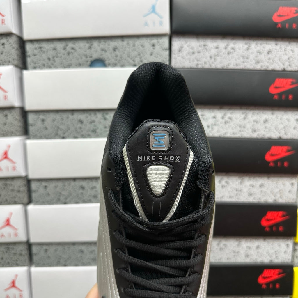 Nike Shox R4 Metallic Silver/Psychic Blue