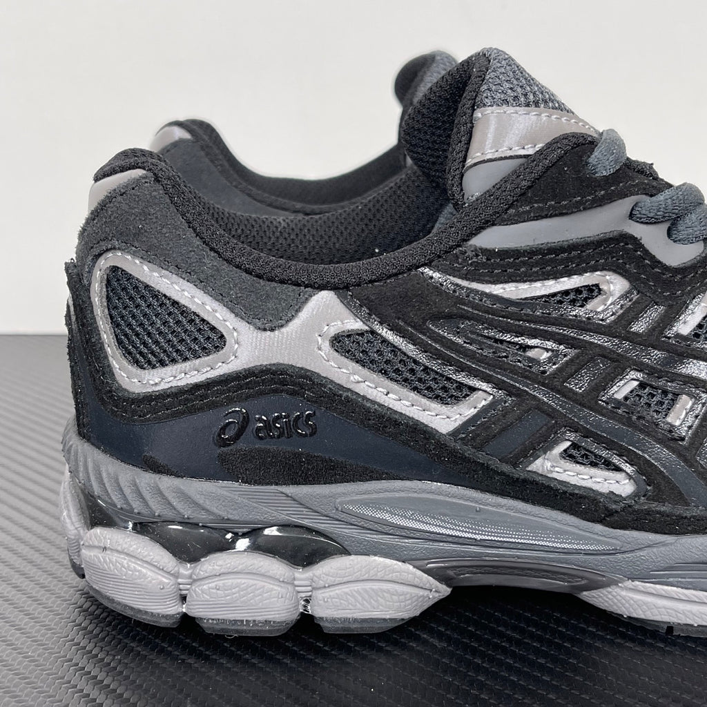 ASICS GEL-NYC Black / Graphite Grey