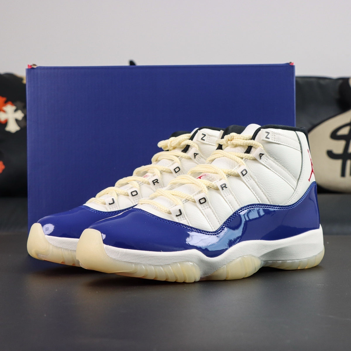 Air Jordan 11 Retro "Rare Air"