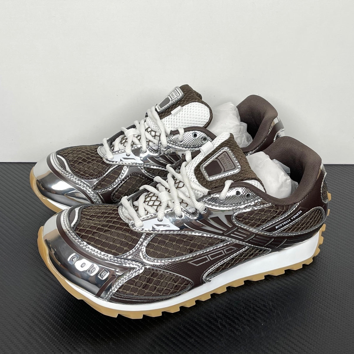 Bottega Veneta Orbit Sneakers Fondant/Silver