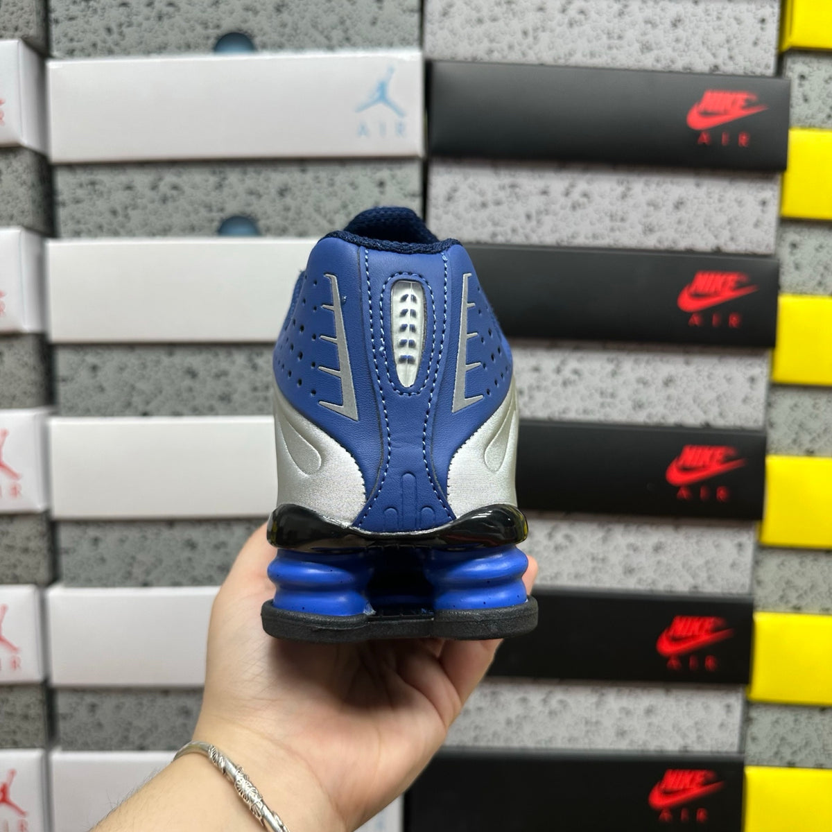 Nike Shox R4 Metallic Silver/Blue