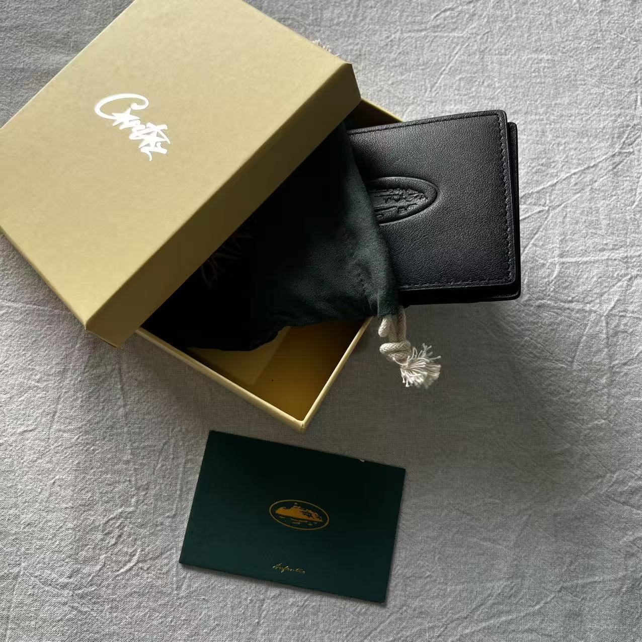 Corteiz Island Leather Cardholder