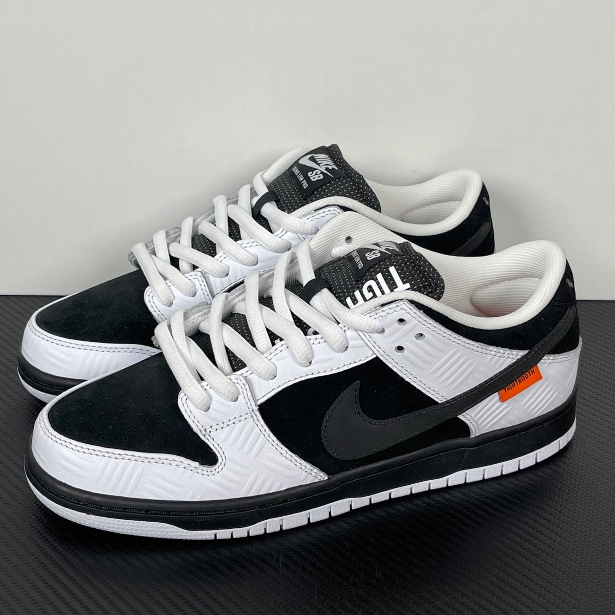 Nike SB Dunk Low Pro x TIGHTBOOTH