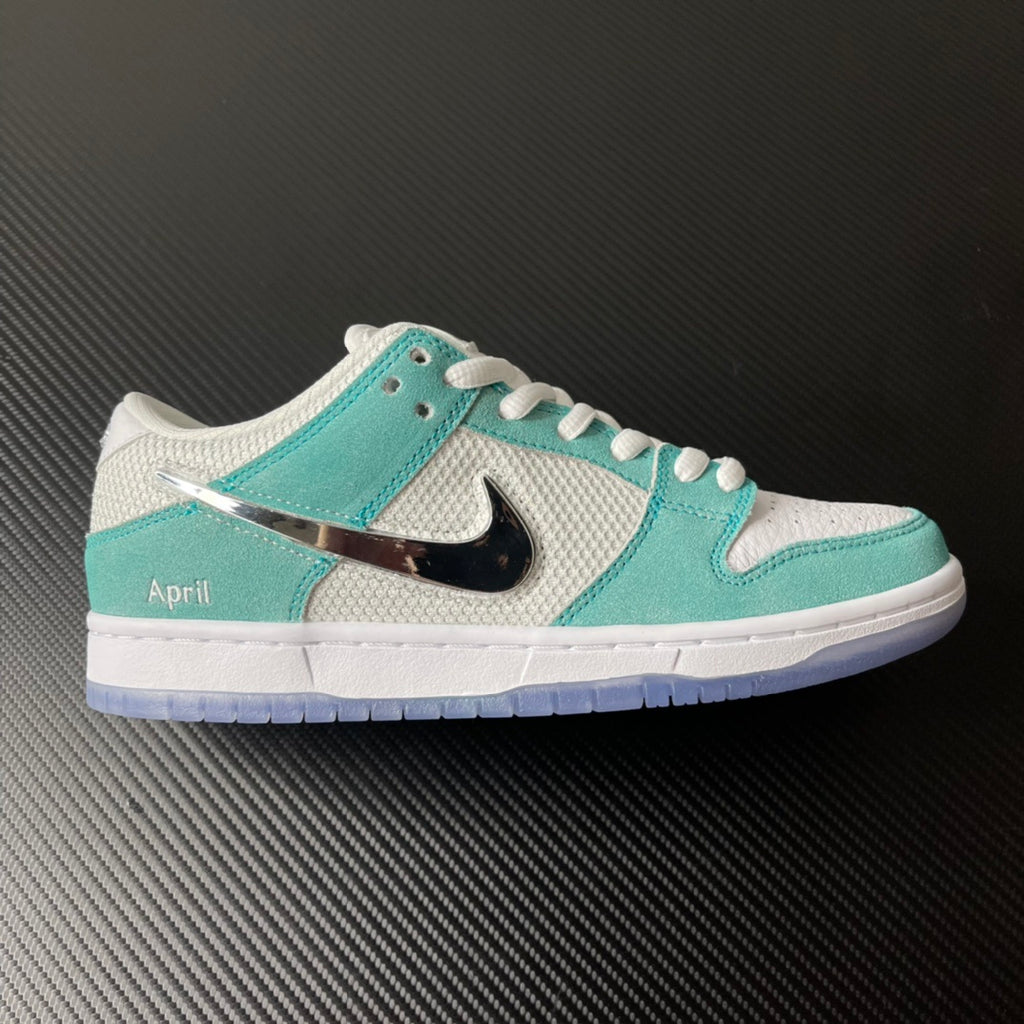 Nike SB Dunk Low "April Skateboards"
