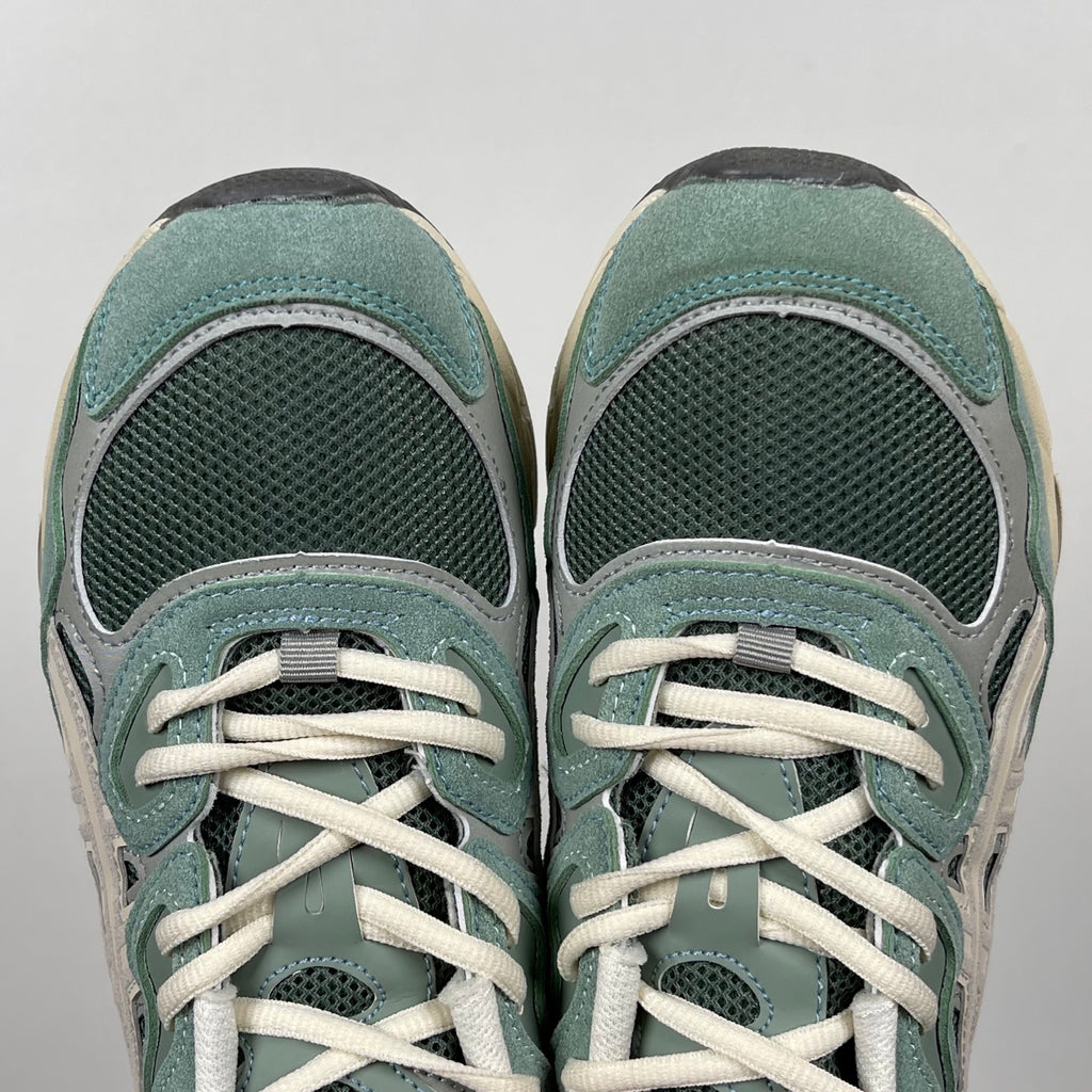 ASICS GEL-NYC Ivy Smoke Grey