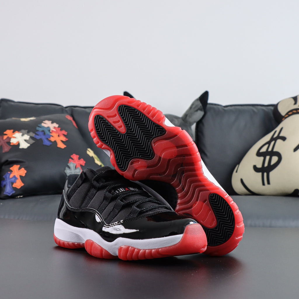 Air Jordan 11 Retro Low "Bred"