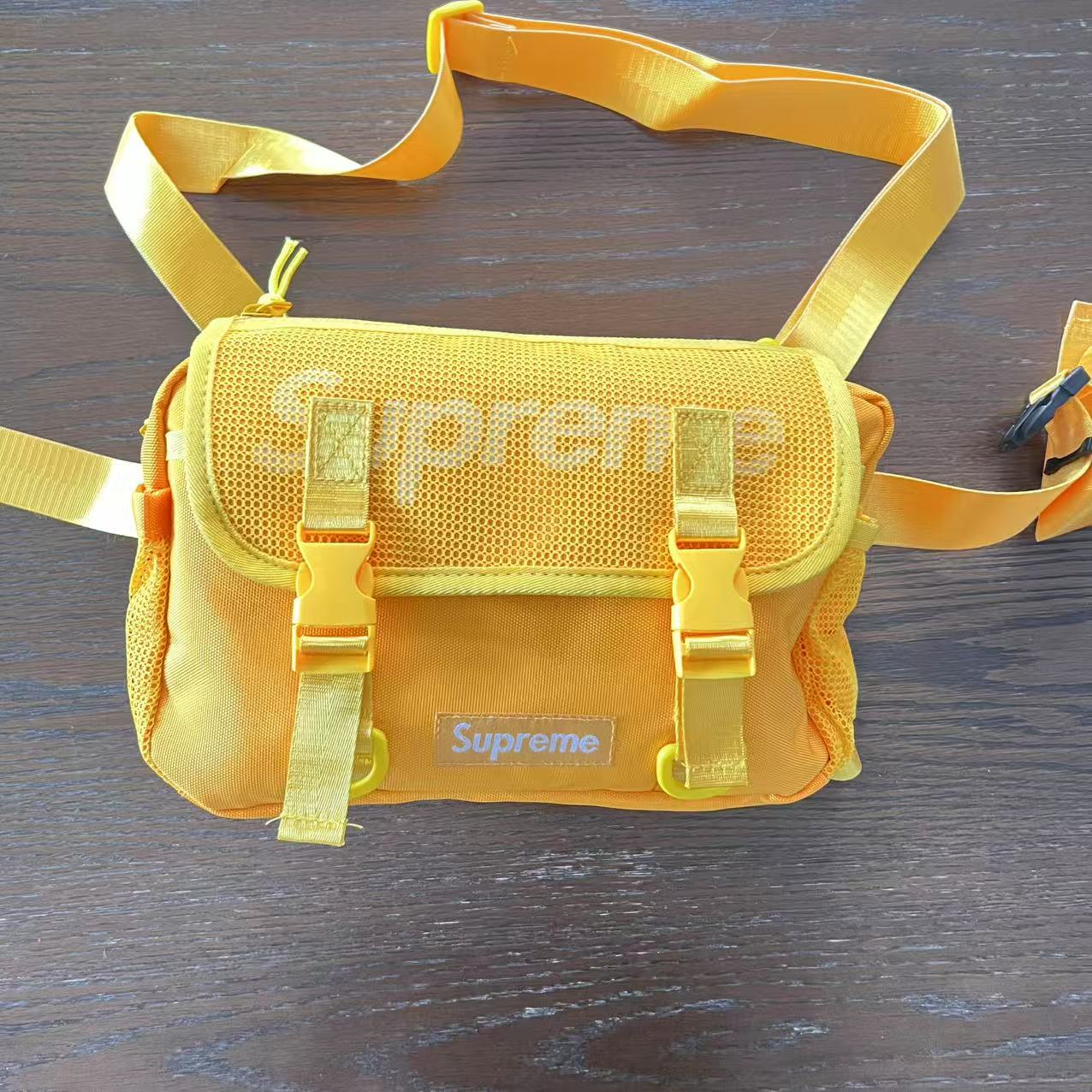 Supreme Waist Bag SS20