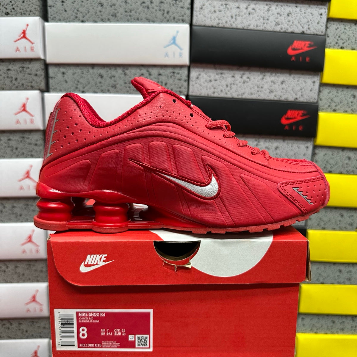 Nike Shox R4 Gym Red