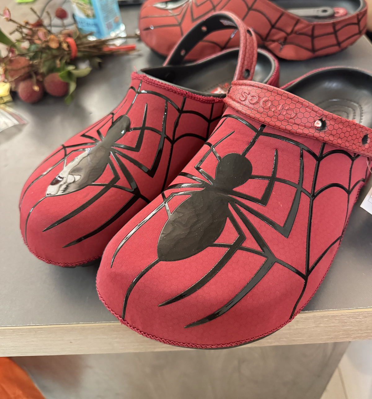 Spiderman Neo Classic Clog "OG SUIT"