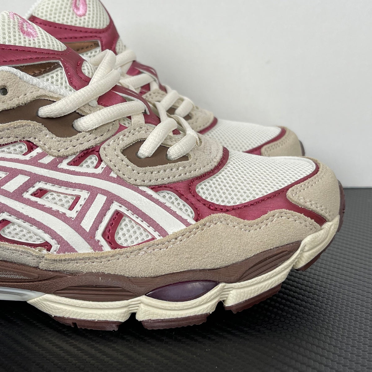 ASICS GEL-NYC Cream Sweet Pink