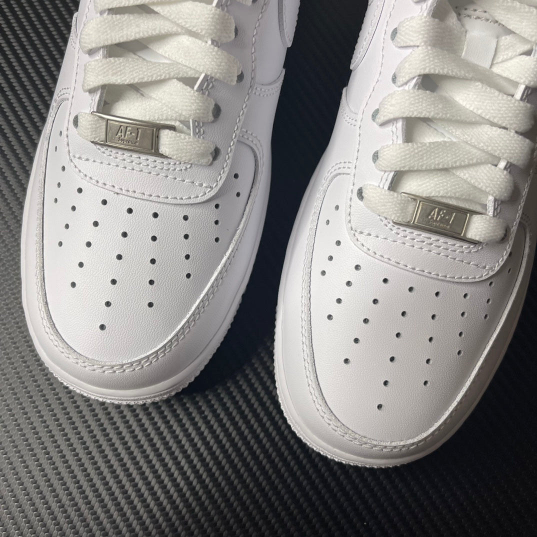 Supreme x Comme des Garçons SHIRT x Nike Air Force 1 Low "Eyes"