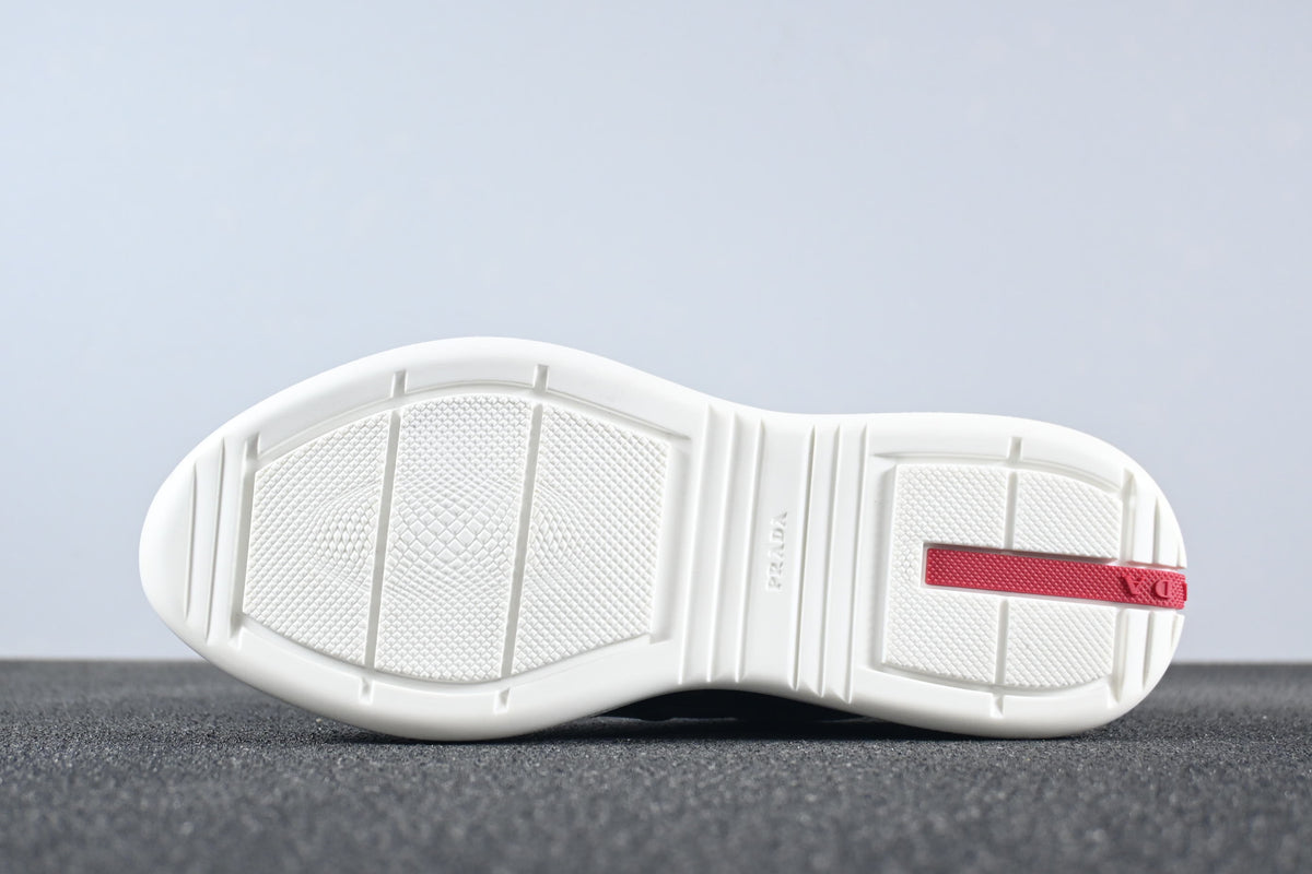 Prada America's Cup Half Black/White