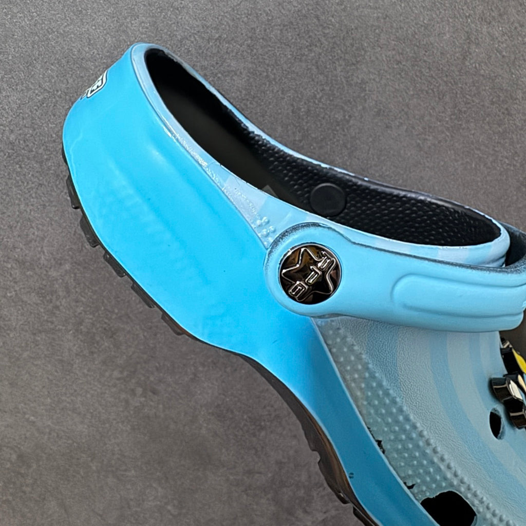 (Women's) The Powerpuff Girls Bubbles Classic Clog "Blue"