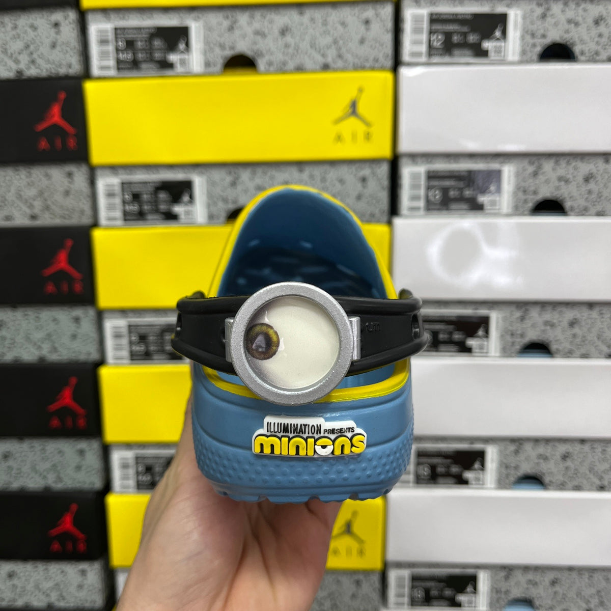 Crocs Minions Clogs