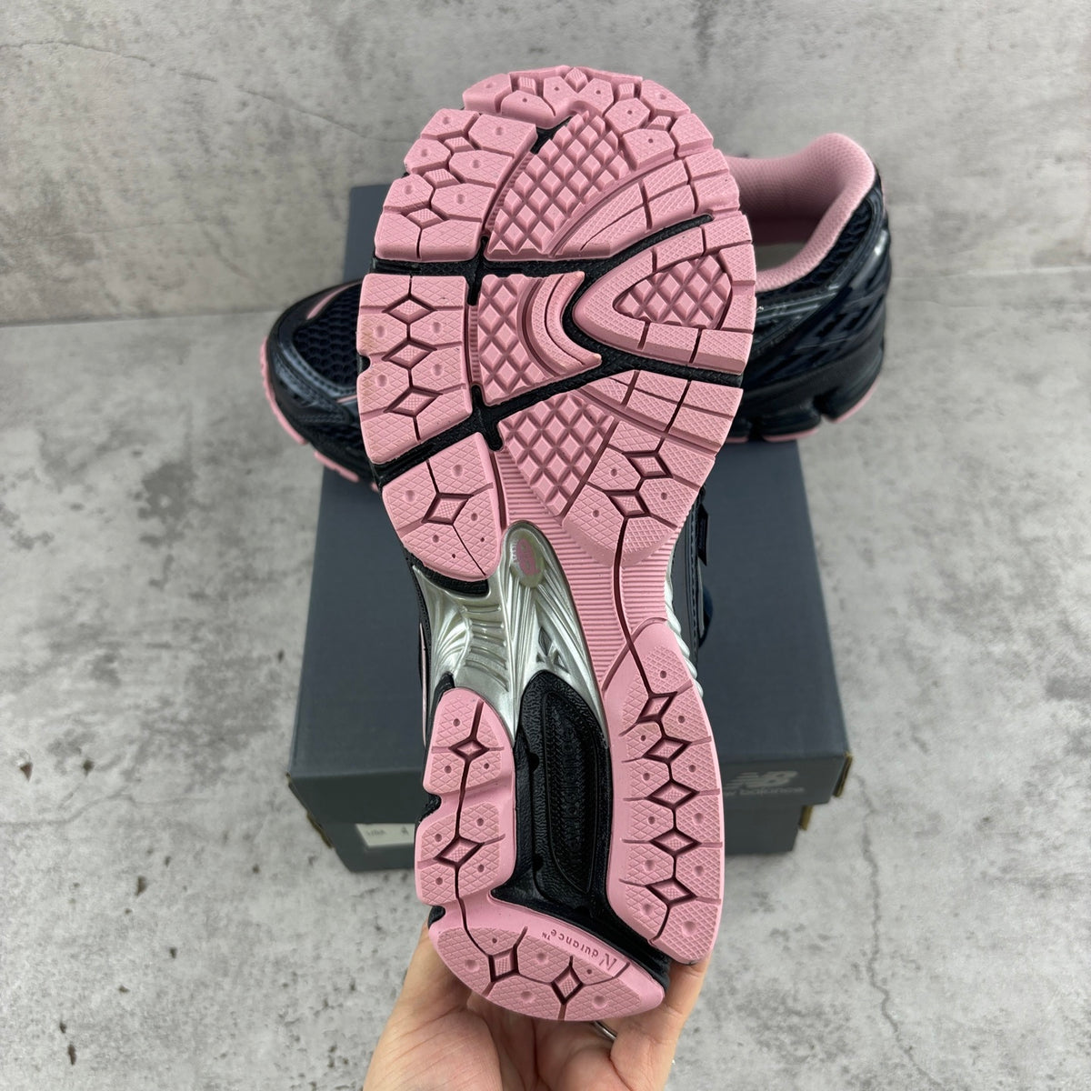 New Balance 1906R "Eclipse / Pink Taffy"