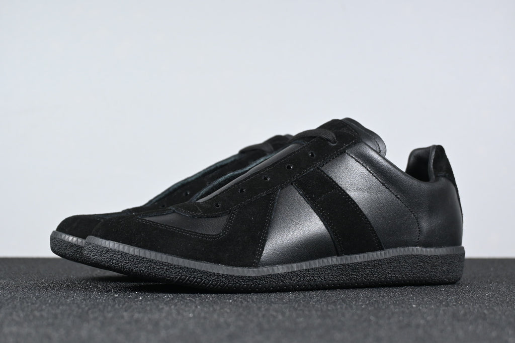 Maison Margiela Replica Triple Black