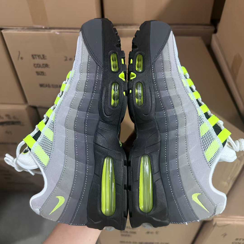 Nike Air Max 95 OG Big Bubble "Neon"