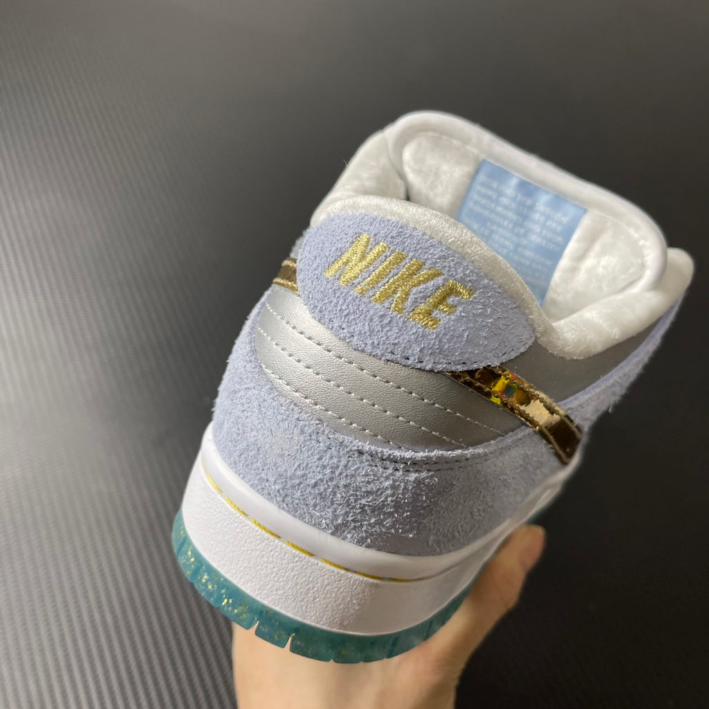 Nike SB Dunk Low "Sean Cliver"