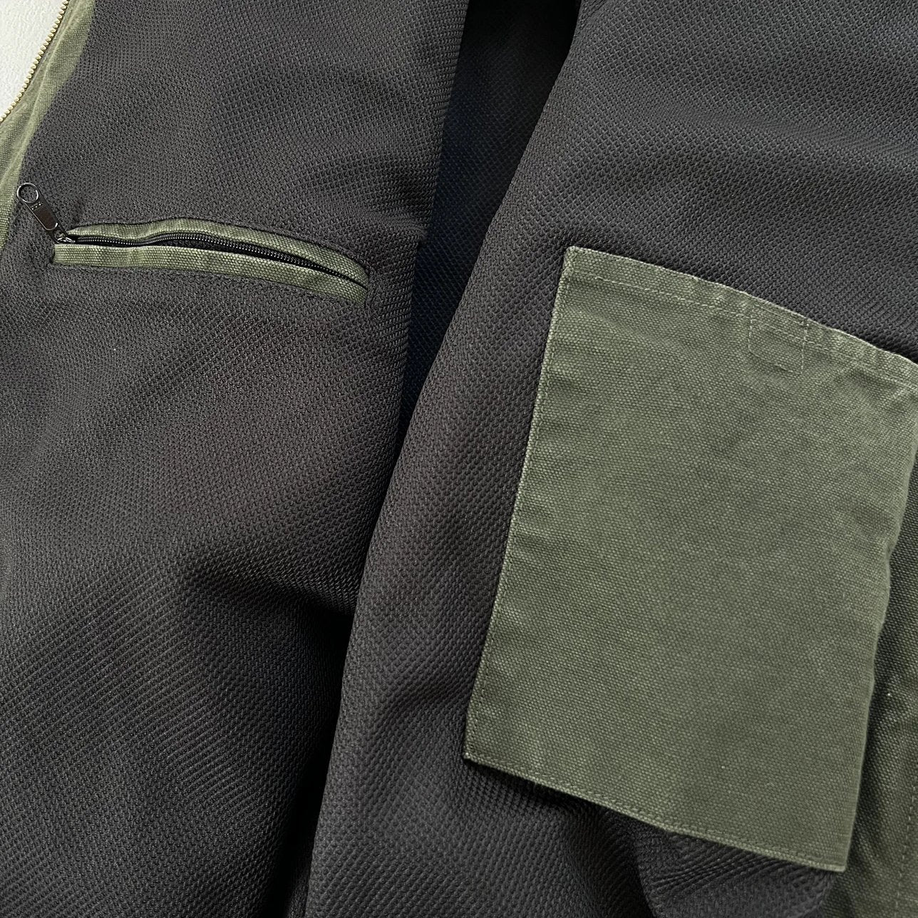 Carhartt J25 Hooded Jacket