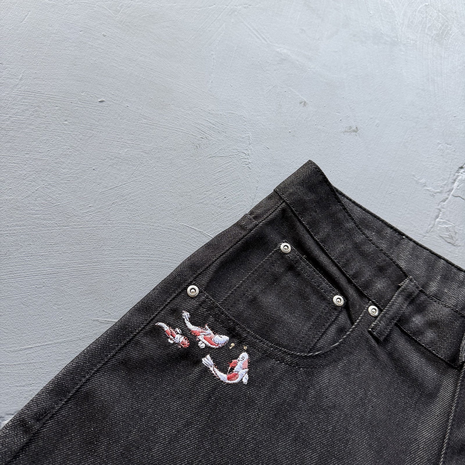 Derschutze "Koi Fish V2" Jorts